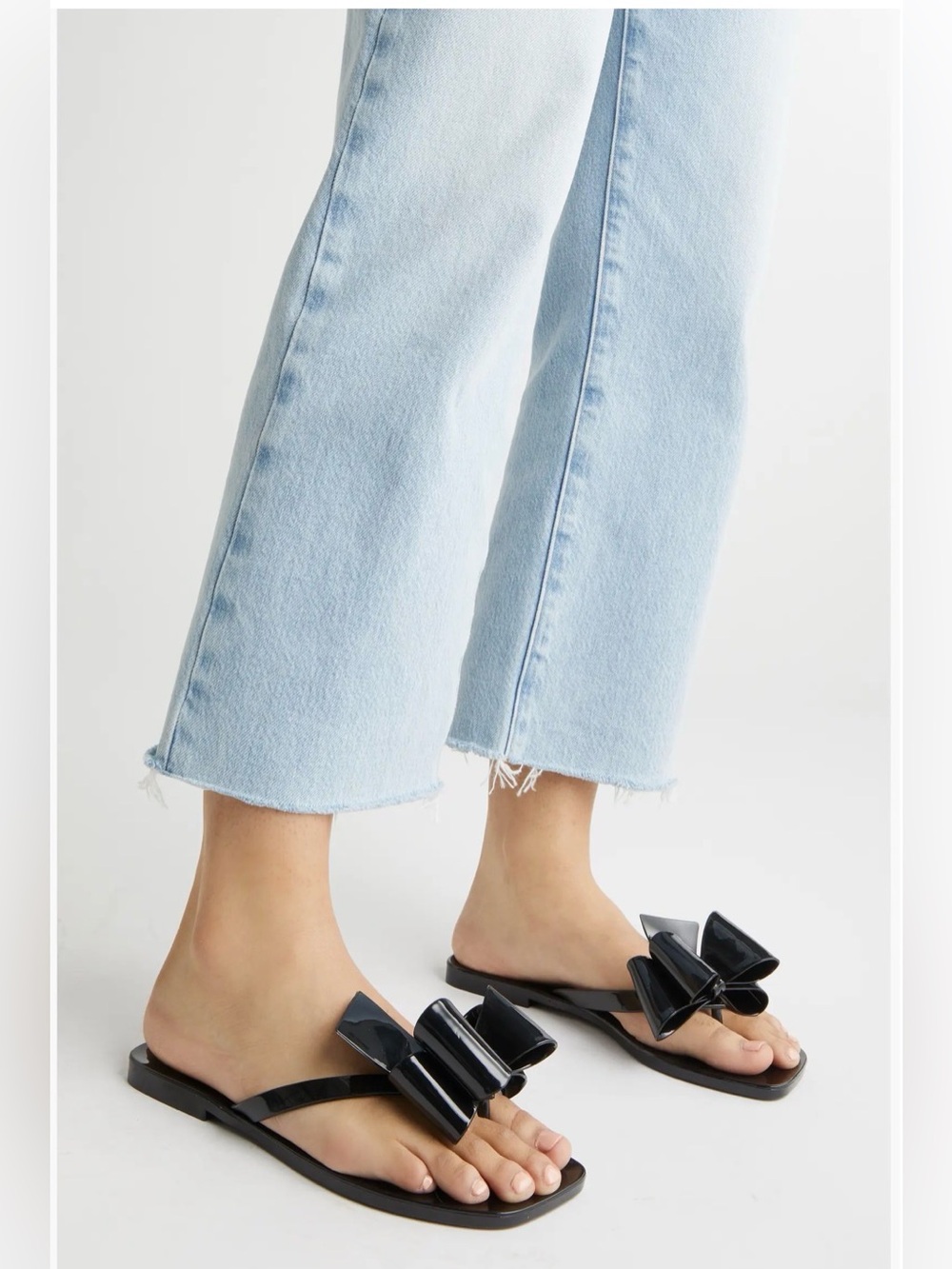 Jeffrey Campbell Black "Sugary" Jelly Bow Flip Flops, excellent used condition